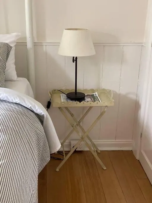 Nyaraló Writer'S Cottage, Luxurious Oasis In The Heart Of North Hobart