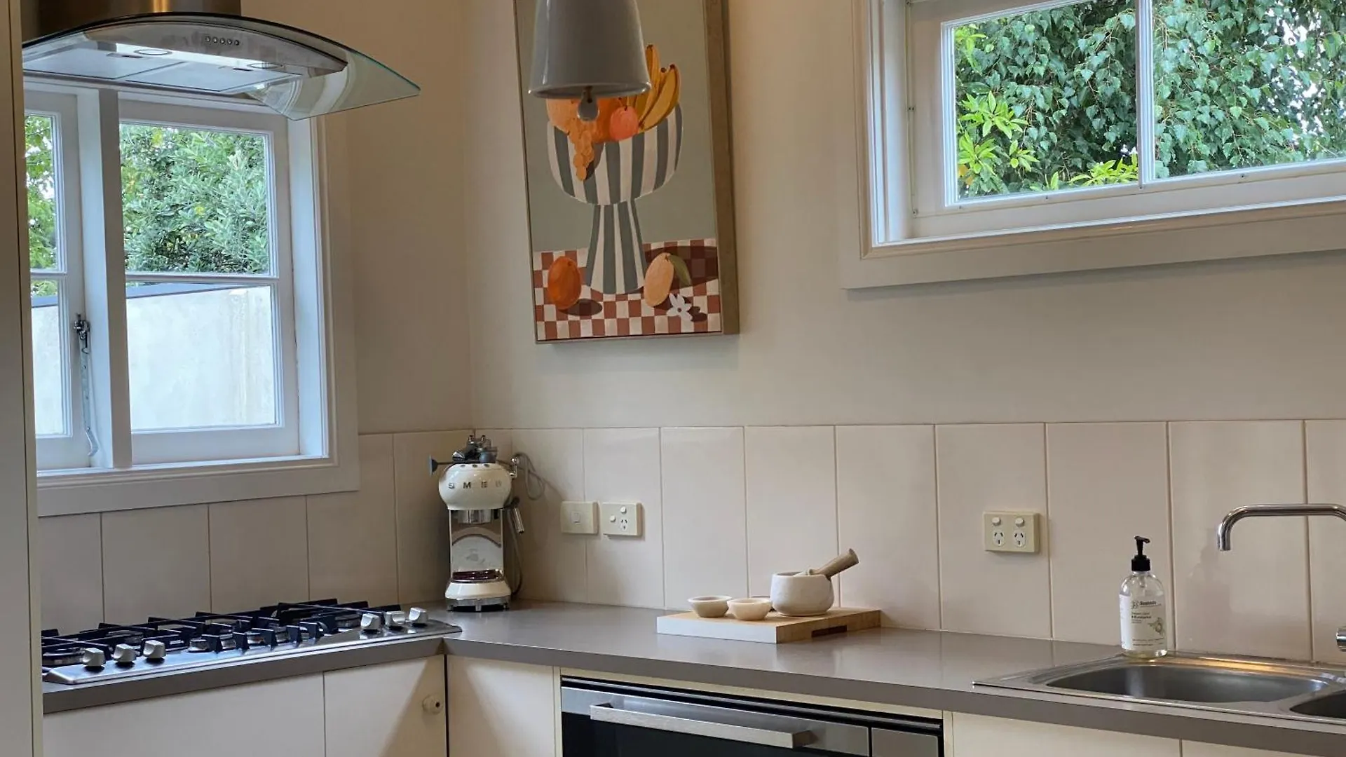 Nyaraló Writer'S Cottage, Luxurious Oasis In The Heart Of North Hobart Ausztrália